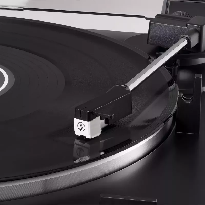 Giradischi a trasmissione a cinghia Audio-Technica AT-LP60X completamente automatico nero