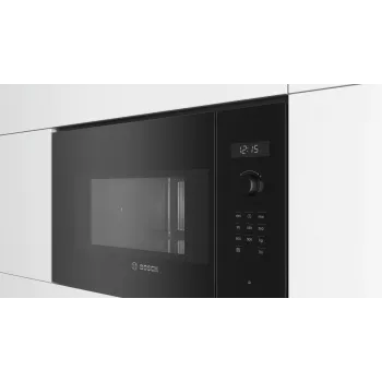 Microonde da incasso Bosch Serie 6 BFL554MB0 – 900 W, 25 L, comandi a rotella e touch, nero
