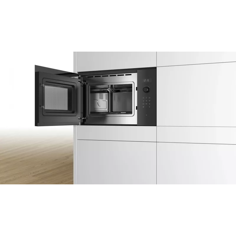 Microonde da incasso Bosch Serie 6 BFL554MB0 – 900 W, 25 L, comandi a rotella e touch, nero