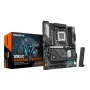 GIGABYTE B850 GAMING X WIFI6E scheda madre - CPU AMD Ryzen serie 9000, 12+2+2 fasi Digital VRM, fino a 8200MHz DDR5 (OC), 1xPCIe 5.0 + 2xPCIe 4.0 M.2, 2.5LAN, WIFI 6E, USB 3.2 Gen 2x2