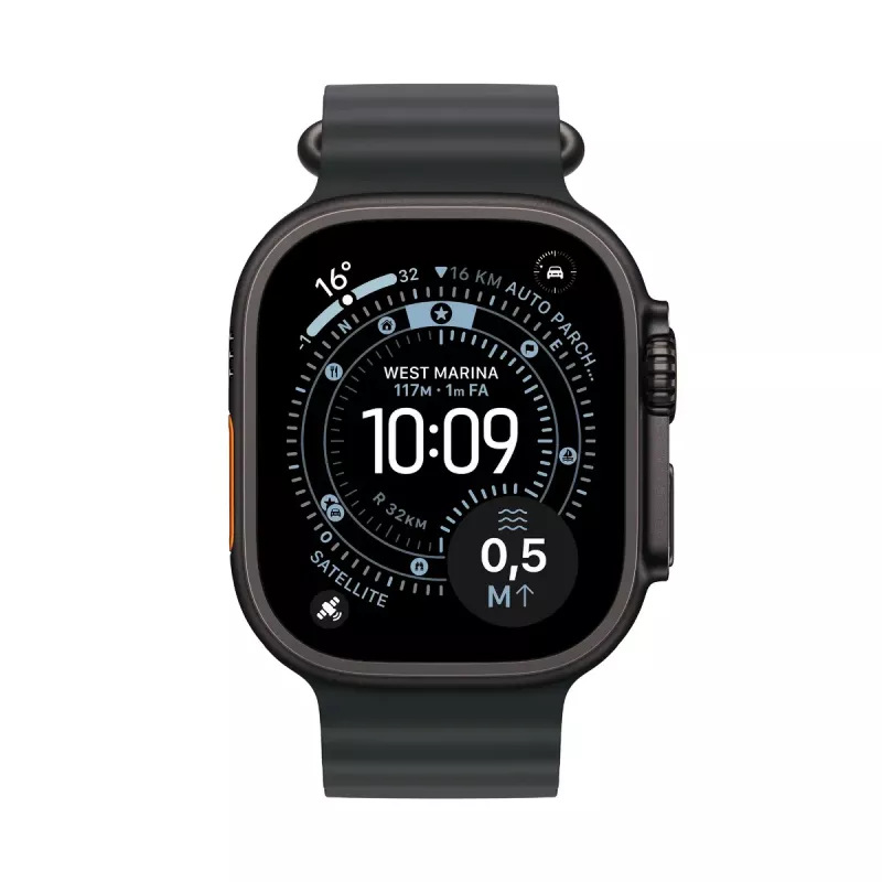 Smartwatch Apple Watch Ultra 3 GPS + Cellular 49mm cassa in titanio nero con cinturino Ocean nero