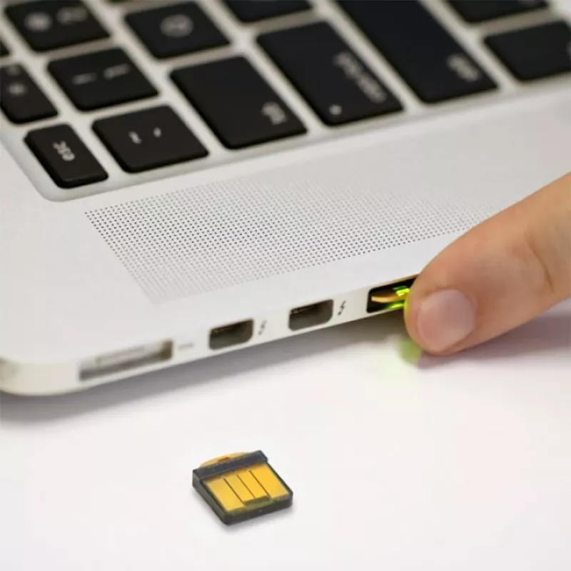 Chiave di sicurezza Yubico YubiKey 5 Nano