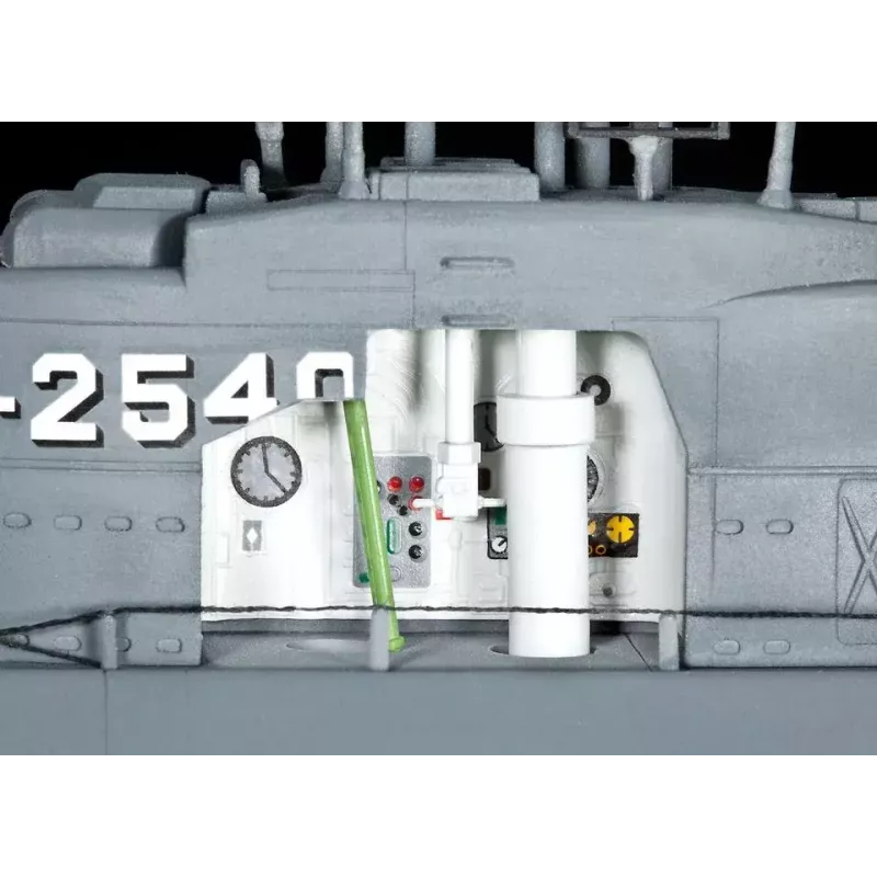 Modello di U-Boot Revell U-Boot Typ XXI U 2540 & Interieur
