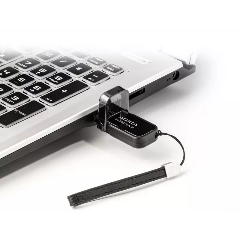 Chiavetta USB ADATA USB Type-A 2.0 64 GB UV240, nero, con cappuccio