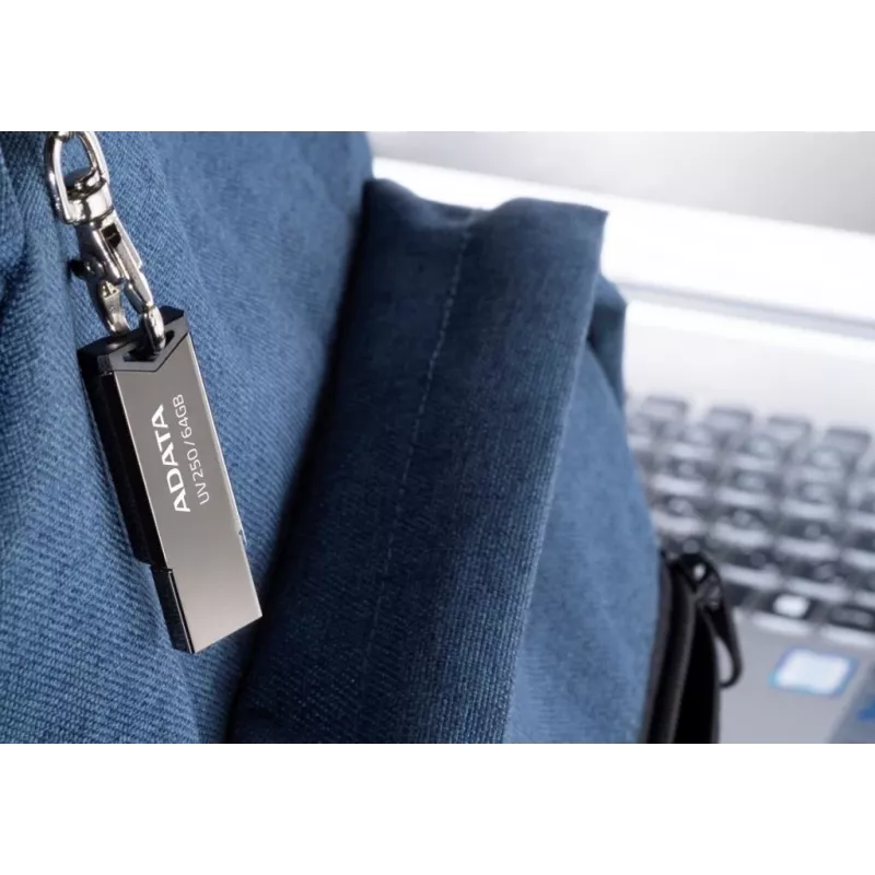 Chiavetta USB ADATA UV250 32 GB USB Type-A 2.0 argento