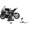 LEGO Technic modellino moto BMW M1000RR 42130 con motore dettagliato e sospensioni funzionanti