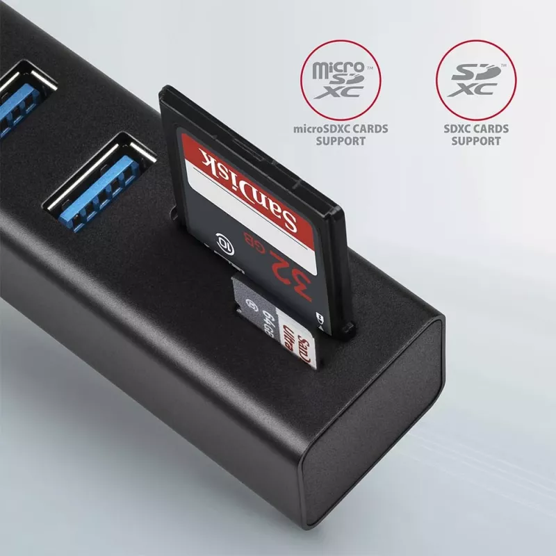 Hub multiporta Axagon HMA-CR3A in metallo USB 3.2 Gen 1 con tre porte USB e lettore di schede