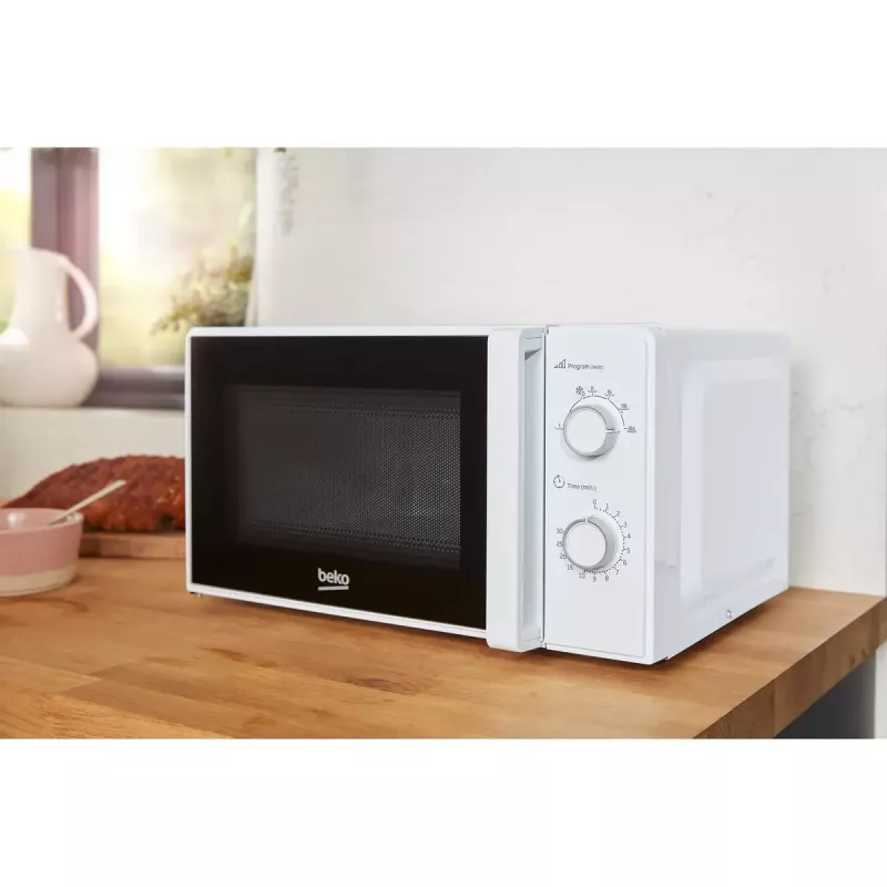 Beko MOC20100WFB forno a microonde solo, 700 W, 20 l, piatto rotante da 24,5 cm, comandi meccanici, bianco