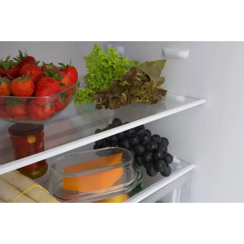 Amica FK1815.4U(E) frigorifero con congelatore, FrostControl, SlimSize, classe energetica E