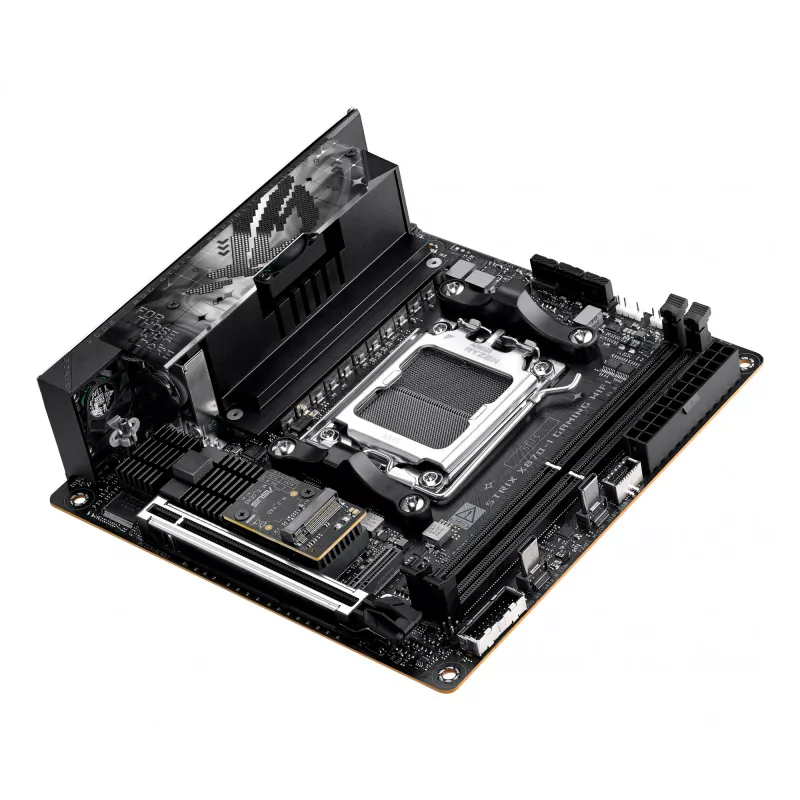 Scheda madre ASUS ROG STRIX X870-I GAMING WIFI mini ITX · AMD X870 · socket AM5 · DDR5 · 2 DIMM · Wi-Fi 7 · Bluetooth 5.4
