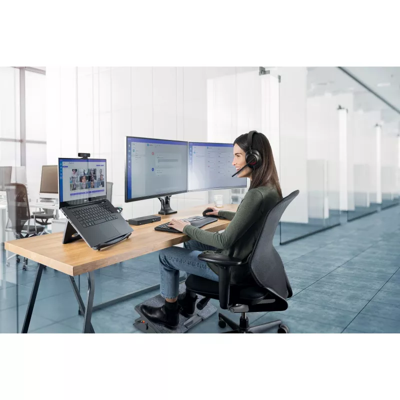 Kensington SmartFit Easy Riser EQ K52805EU supporto di raffreddamento per laptop, 12-17 pollici (30,5-43,2 cm), plastica ABS, nero