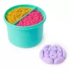 Kinetic Sand, SquishBlossom Blooming Flower, riempimento cestino di Pasqua, include 227 g di sabbia modellabile giallo neon e rosa, vaso da fiore e formine, giocattolo sensoriale per bambini