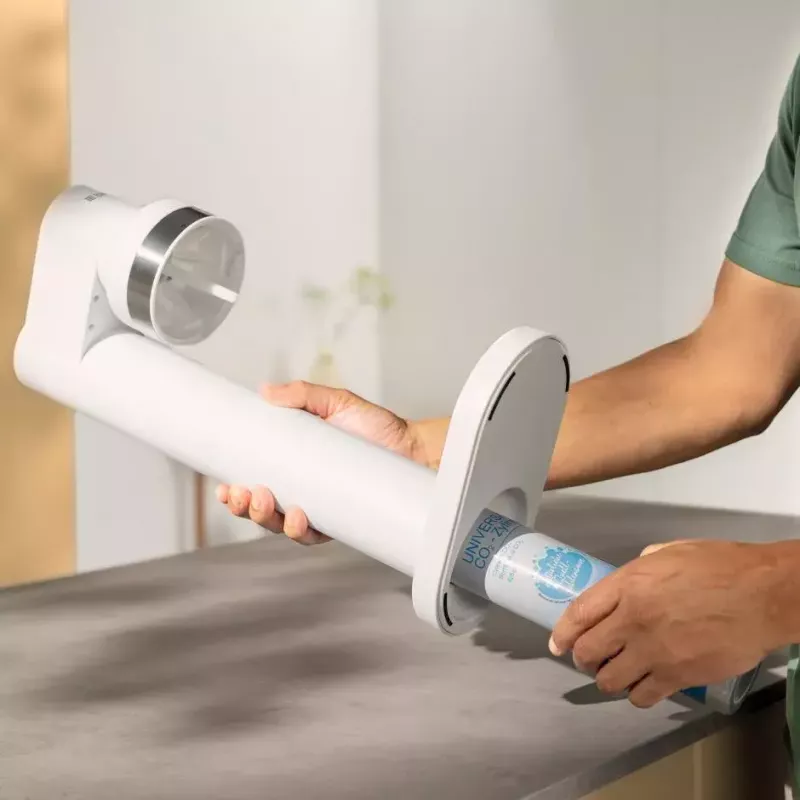 Gasatore per bibite BRITA Carbonator 1046730 bianco — compatto da tavolo con 2 bottiglie (231×126×443 mm)
