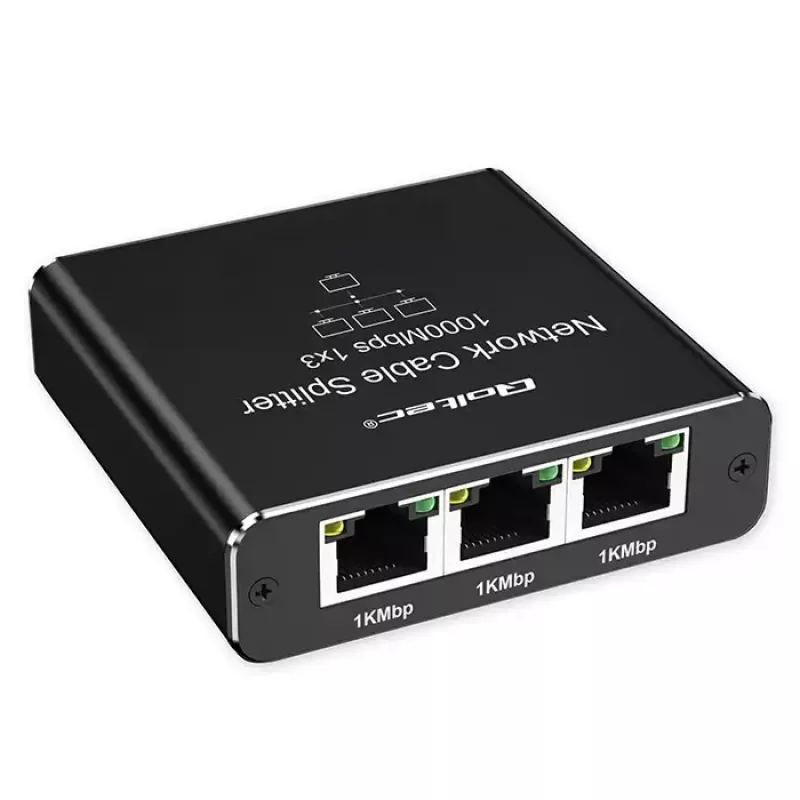 Splitter Ethernet QOLTEC 52294 1x3 RJ45 con ingresso alimentazione USB-C