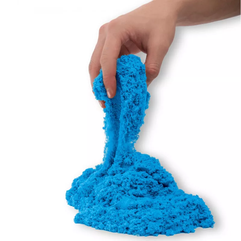 Kinetic Sand, 2 libbre di sabbia da gioco blu, giocattoli sensoriali modellabili per bambini, sacchetto richiudibile (la confezione può variare), per bambini dai 3 anni in su