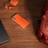 APPLE Beats iPhone 17 – custodia robusta con MagSafe e controllo fotocamera – Sierra Orange