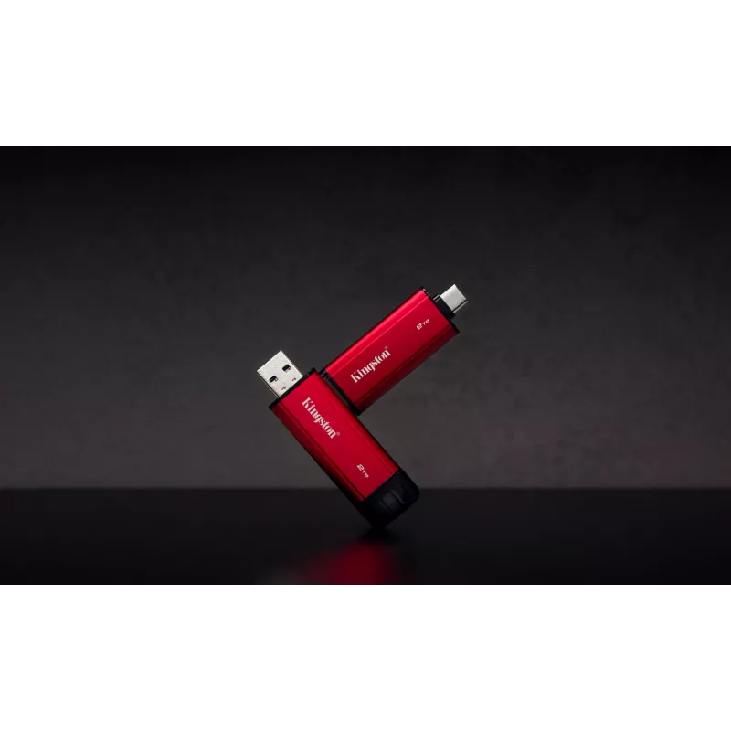 SSD esterno Kingston 2 TB Dual USB-A/USB-C, USB 3.2 Gen 2, lettura 1050 MB/s, scrittura 950 MB/s, nero/rosso