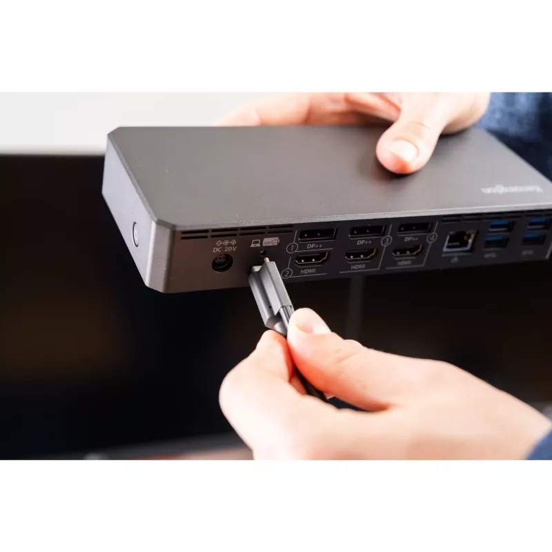 Kensington SD4781P EQ USB-C & USB-A Docking Station Dual 4K, con filo, USB 3.2 Gen 2 (3.1 Gen 2) Type-C, 100 W, 3,5 mm, 10,100,1000 Mbit/s, nero