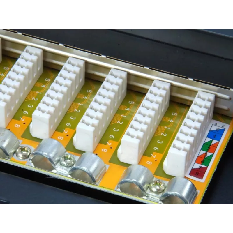 Equip Patch Panel 16 porte Cat.6 schermato, nero, 10/100/1000Base-T(X), Gigabit Ethernet, 1000 Mbit/s, RJ-45, Cat6, montaggio rack