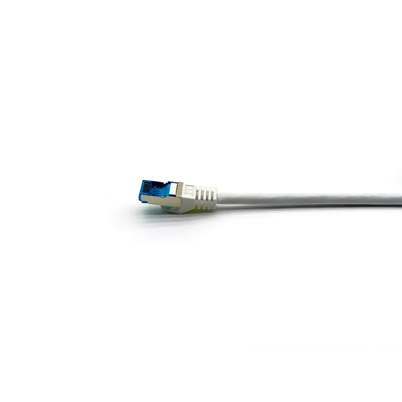 Cavo patch Equip Cat.6A S/FTP, angolare su dritto, 3,0 m, bianco