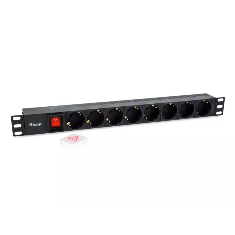 Equip ciabatta elettrica tedesca a 8 vie con connettore IEC C14