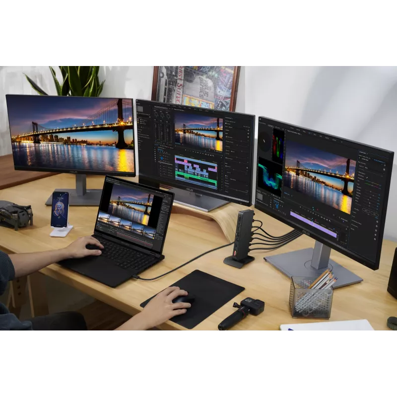 Docking station ASUS DC500 Thunderbolt 4 Triple 4K, 150W PD, 3 display, 2x HDMI 2.1, 2x USB-A, 2x USB2.0, RJ-45, MicroSD