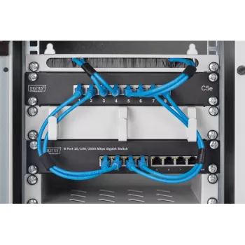 DIGITUS Switch Gigabit Ethernet 8 porte 10 pollici 8x10/100/1000Mbps RJ45