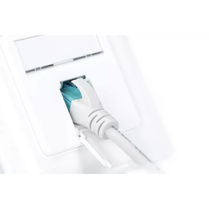 DIGITUS presa di rete CAT6A classe EA, schermata 1x RJ45, LSA, bianco puro, da incasso, 8 direzioni