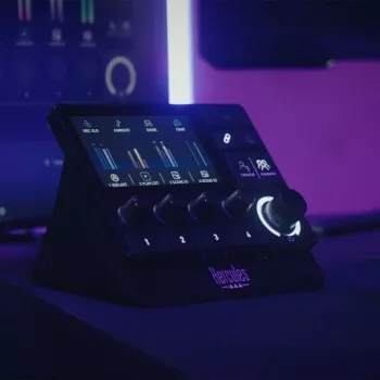 Hercules Stream 200 XLR nero 9 tasti