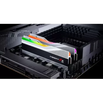 DIMM 32 GB DDR5-6400 (2x 16 GB) kit dual, memoria argento, F5-6400J3239G16GX2-TZ5RS, Trident Z5 RGB, INTEL XMP