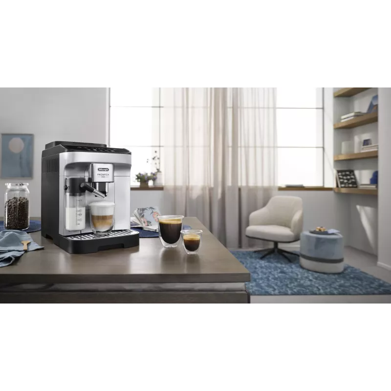 Macchina per espresso De’Longhi Magnifica ECAM 290.61.SB — automatica, serbatoio acqua 1,8 l, controllo touch, 1450 W, argento