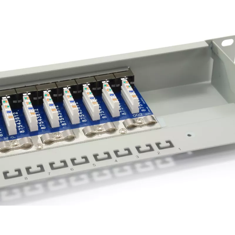 Patch panel schermato Equip 24 porte Cat.6, grigio chiaro