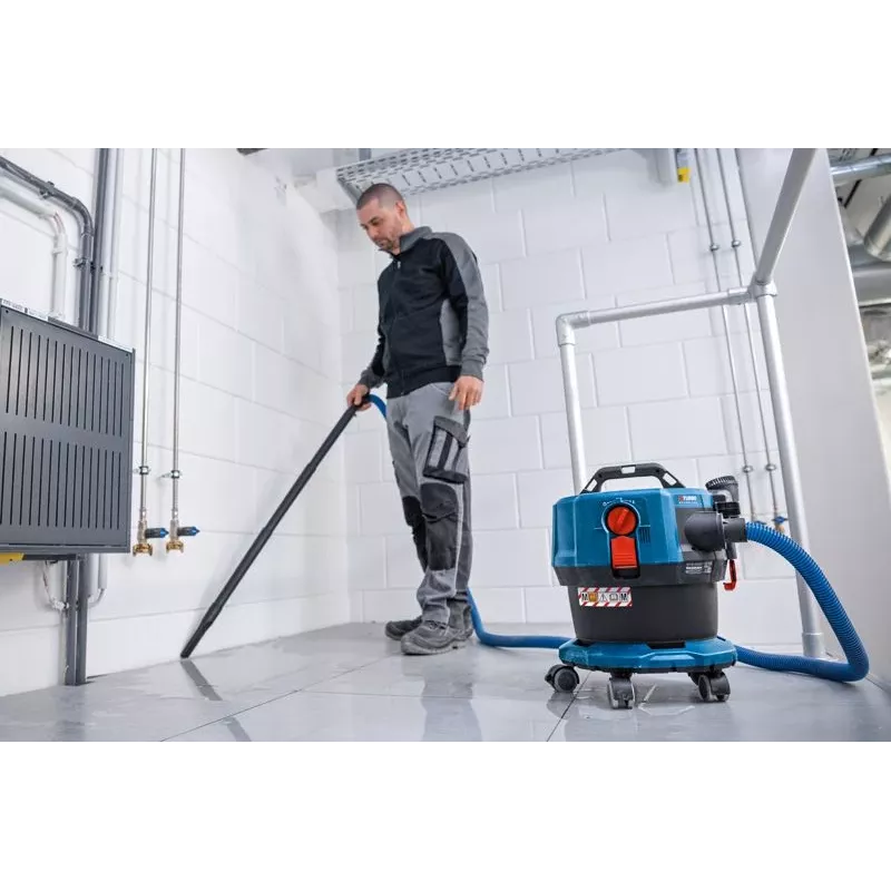 Bosch GAS 18V-12 MC Professional 12 L aspirapolvere a cilindro asciutto e bagnato combi