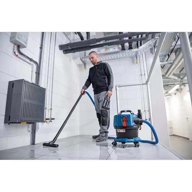 Bosch GAS 18V-12 MC Professional 12 L aspirapolvere a cilindro asciutto e bagnato combi