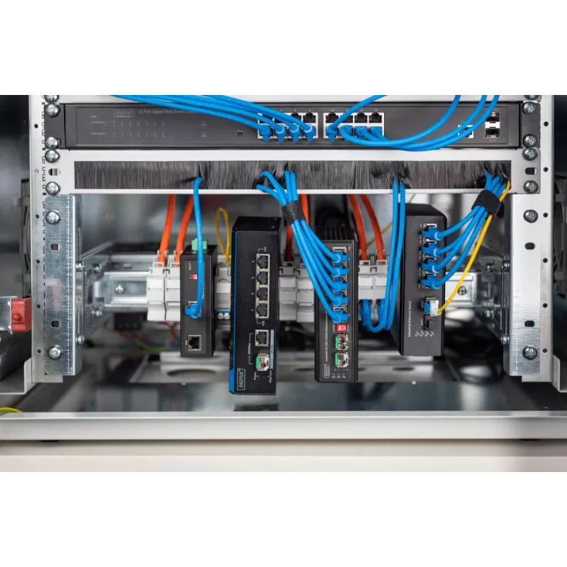 Supporto per guida DIN DIGITUS, 4U, 178 x 483 x 223 mm, zincato, incl. guida DIN, profondità e altezza variabili