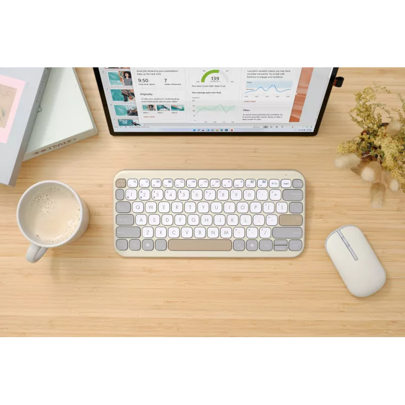 Tastiera ASUS Marshmallow KW100 wireless Bluetooth QWERTZ beige grigio bianco