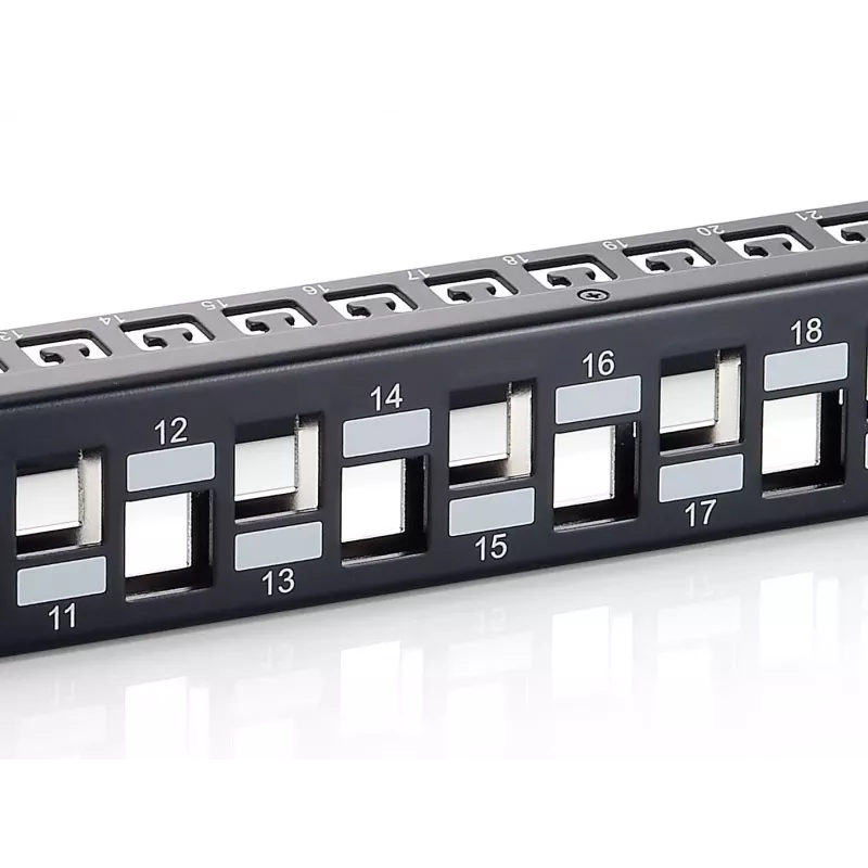 Equip Patch panel Keystone Cat.6A schermato 24 porte, Nero