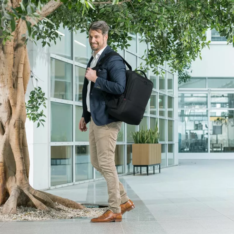 DICOTA Eco Backpack Plus Base – Borsa per notebook 13-15,6 pollici – nero / 300d Rpet poliestere