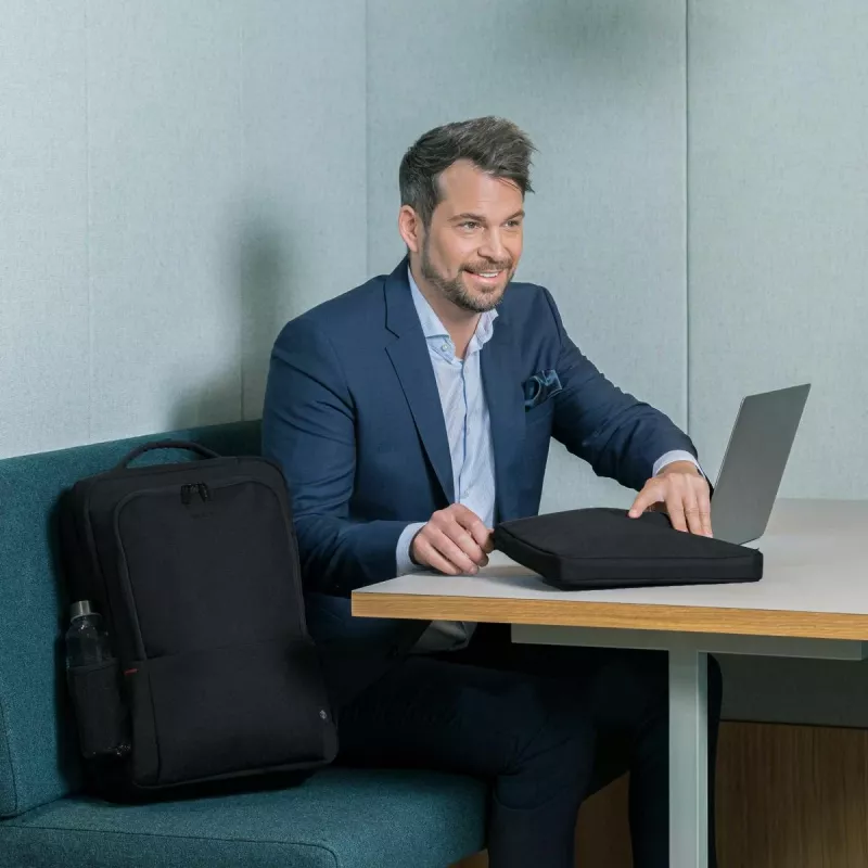 DICOTA Eco Backpack Plus Base – Borsa per notebook 13-15,6 pollici – nero / 300d Rpet poliestere
