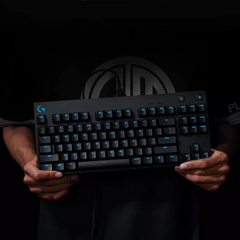 Tastiera da gaming meccanica LOGITECH G PRO nero Qwertzu tedesco
