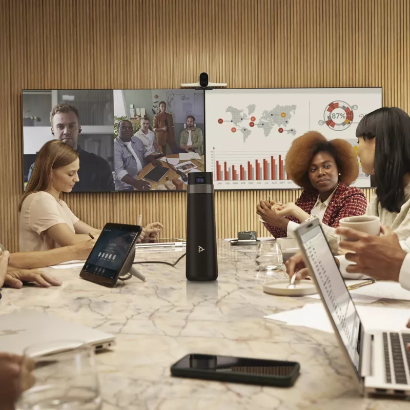 HP Poly Studio G62 sistema di videoconferenza con kit piastre di montaggio No Radio TAA