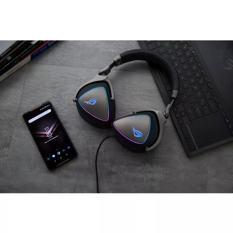 ASUS ROG Delta headset gaming con filo nero