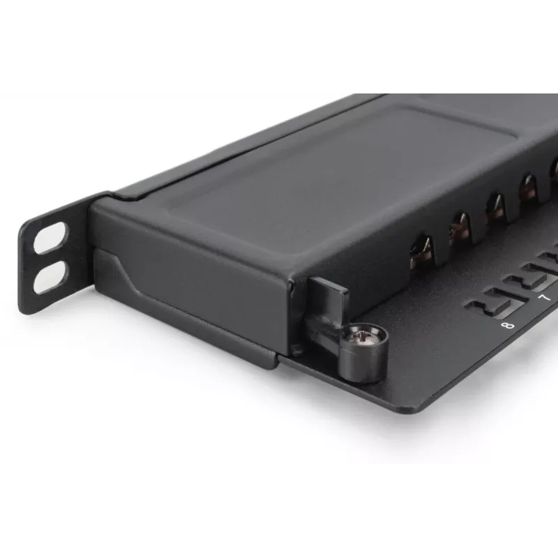 Patch panel DIGITUS CAT6A schermato, 8 porte 1/2U, installazione rack 10