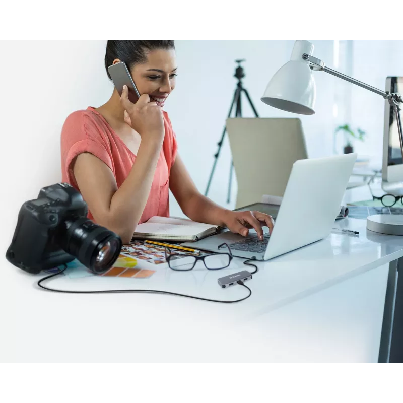 D-Link Hub USB-C 6-in-1 con HDMI/Gigabit Ethernet/Power Delivery
