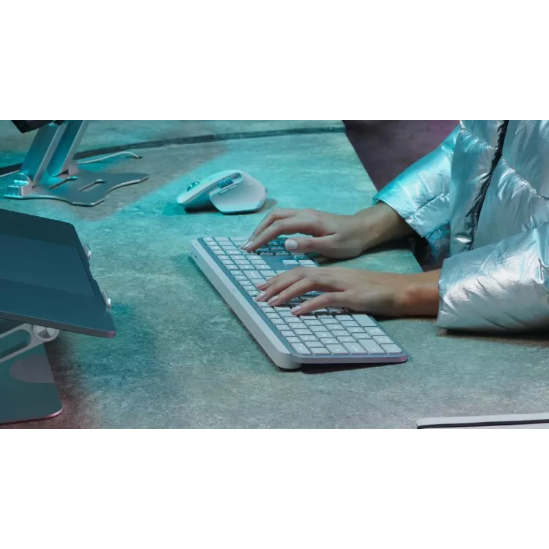 LOGITECH MX Keys S tastiera grigio pallido Qwertz Suisse