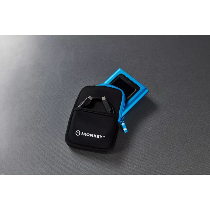 Kingston Technology IronKey 960GB Vault Privacy 80 SSD esterno con crittografia XTS-AES 256 bit