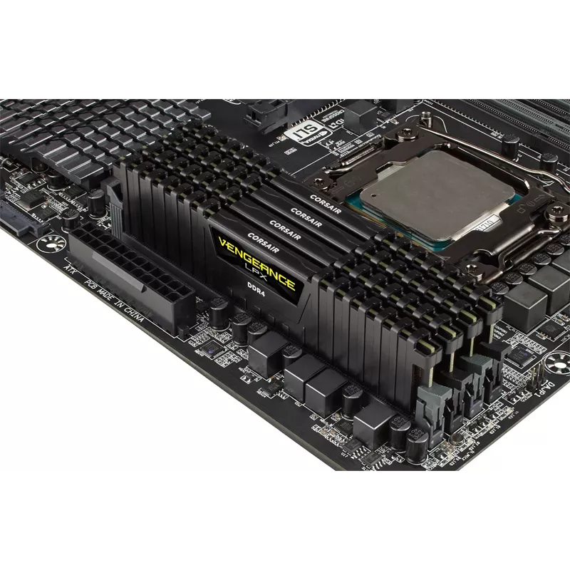 CORSAIR memoria 16GB DDR4 2400MHz C16 Vengeance Low Profilex nero