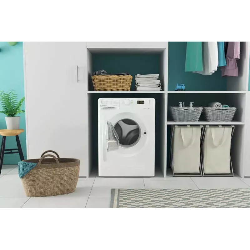 Lavatrice a carica frontale Indesit MTWA 71252 W IT — 7 kg, 1200 giri/min, classe energetica E, bianca