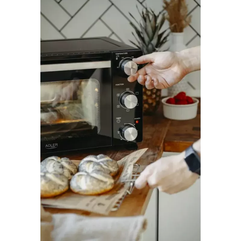 Forno da tavolo elettrico Adler AD 6024 — compatto, capacità 22 l, 1300 W, nero