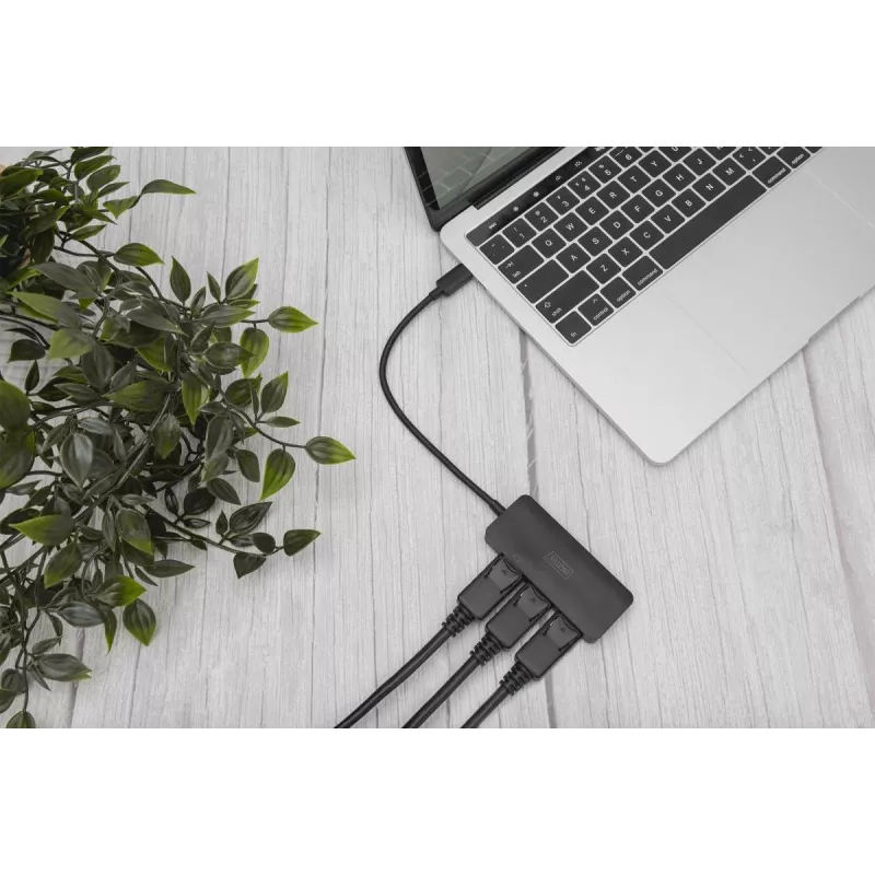 Digitus DS-45334 hub video MST a 3 porte, da USB-C a 3x DisplayPort, nero